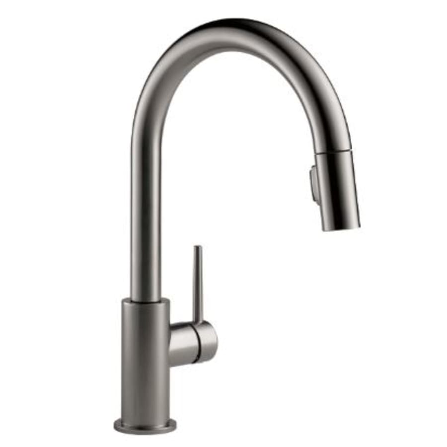 Delta Trinsic Pull-Down Kitchen Faucet with Magnetic Docking Spray Head - Includes Lifetime Warranty