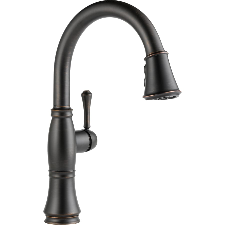 Delta Cassidy Pull-Down Kitchen Faucet with Magnetic Docking Spray Head and ShieldSpray - Includes Lifetime Warranty